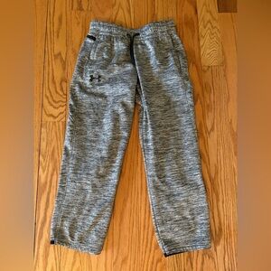 Under Armour Kids Gray Joggers size medium sweatpants